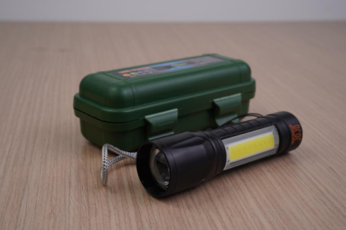 404-33039-Rechargeable-Mini-Torchlight