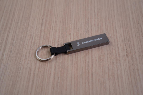 585-05056-Metal-USB-Drive-8GB